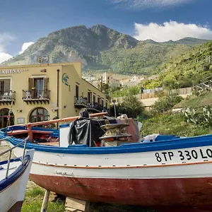 Cala Marina *** Castellammare del Golfo